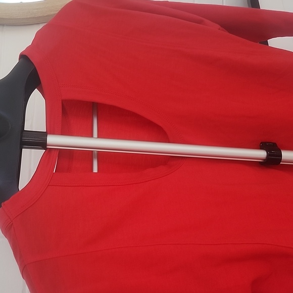 Red Women's Top, L - Picture 3 of 10
